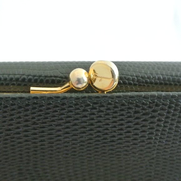 Authentic Salvatore Ferragamo Bow Short Wallet - Picture 4 of 9